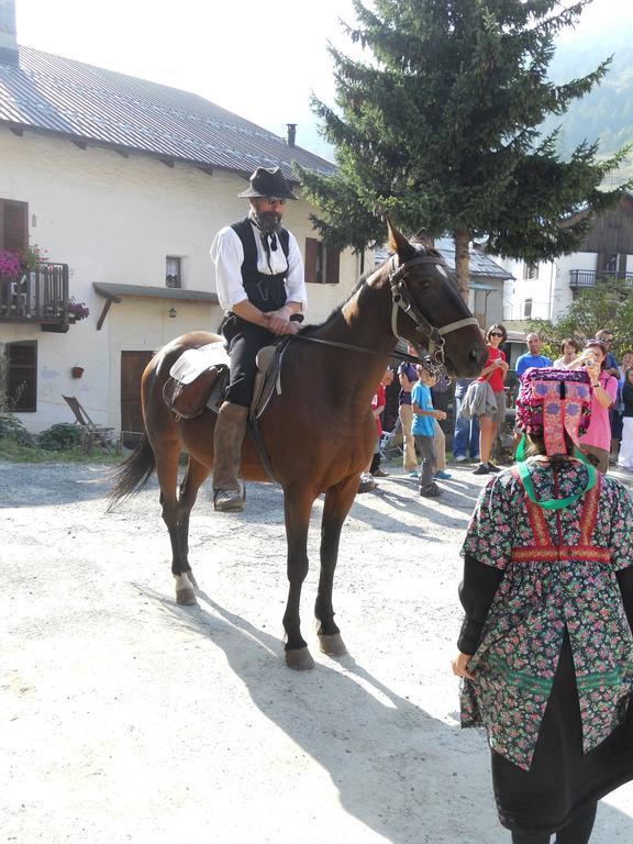 普拉吉拉托卡萨格兰德旅馆公寓 外观 照片